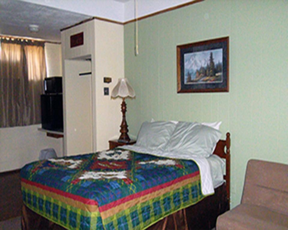 Holiday Motel 캐논시티 객실 사진